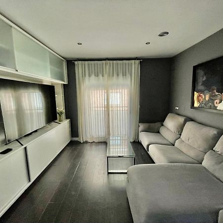 Moderno Apartamento Con Plaza De Garaje En Pleno Centro De Almería Extérieur photo