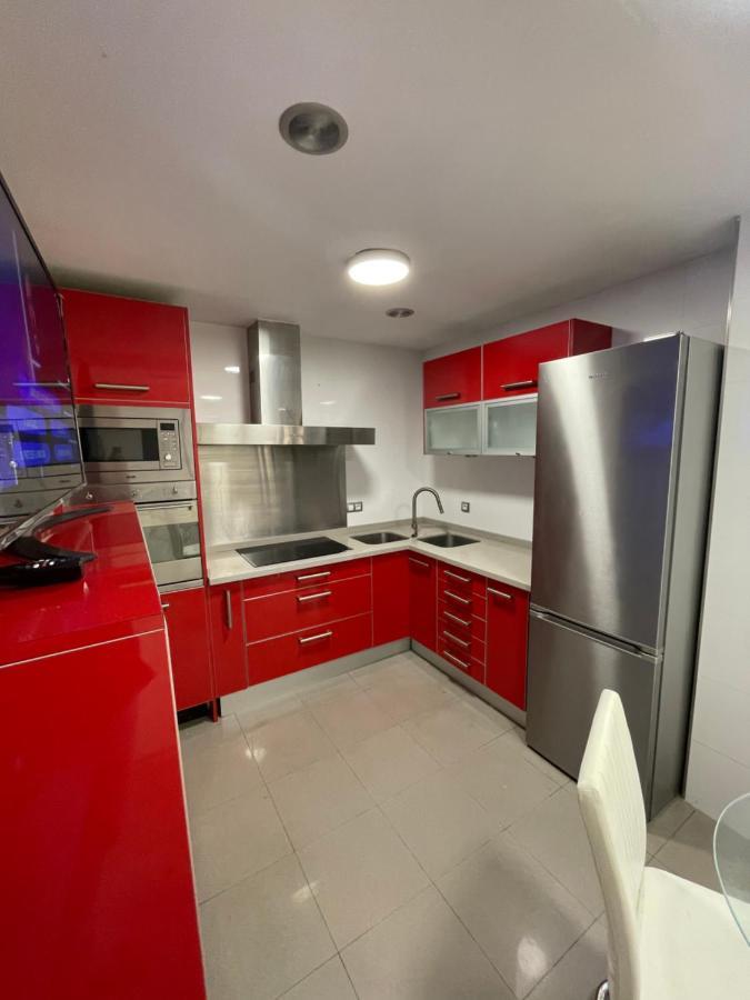 Moderno Apartamento Con Plaza De Garaje En Pleno Centro De Almería Extérieur photo